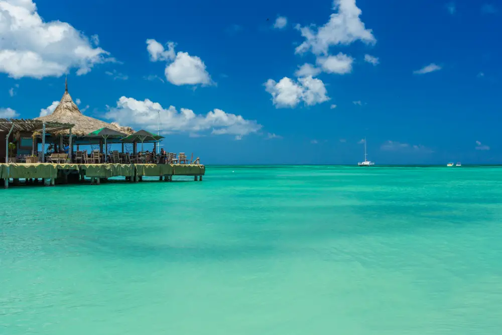 Aruba vs. Bermuda: Which Vacation is Better?
