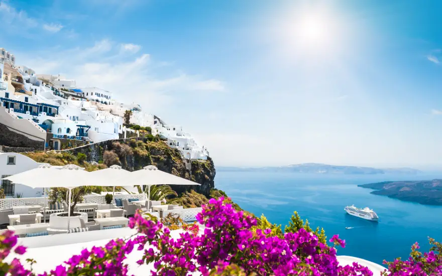 Santorini vs. Athens: Which One Should I Visit? 