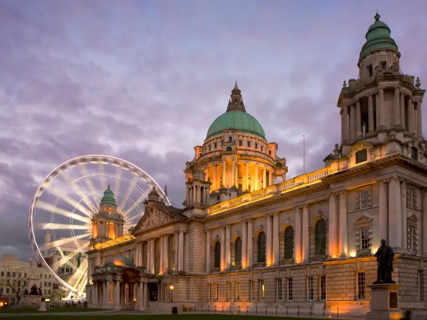 Belfast vs. Derry: Which One Should I Visit?