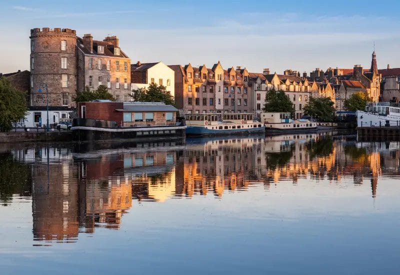 Edinburgh vs. Dublin: Which Is the Most Interesting City to Visit?