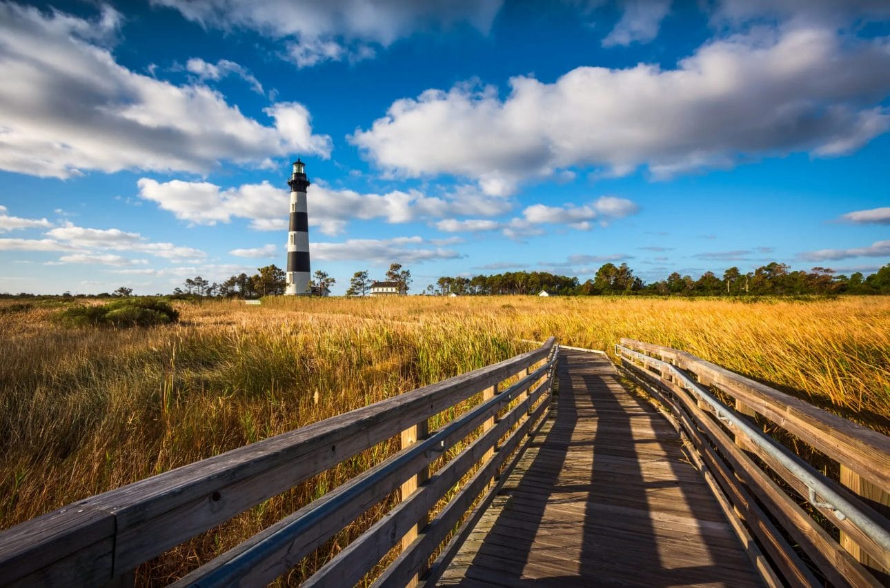 Outer Banks vs. Jersey Shore: Which Beach Is Better?