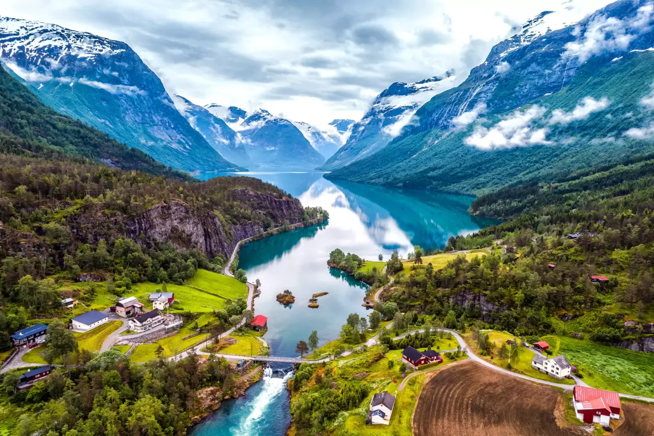Norway vs. Alaska: A Destination Comparison