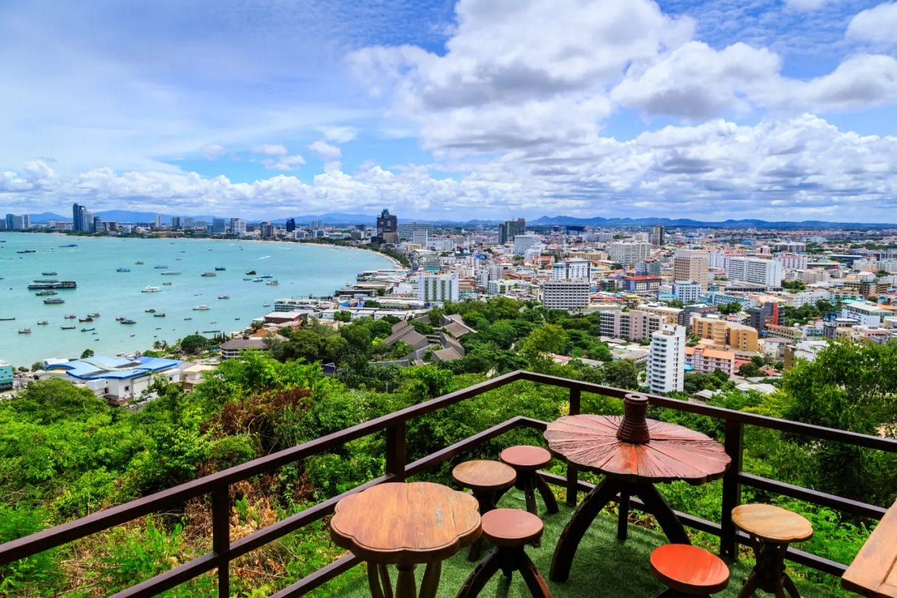 Pattaya vs. Bangkok: Which Is the Better Vacation?
