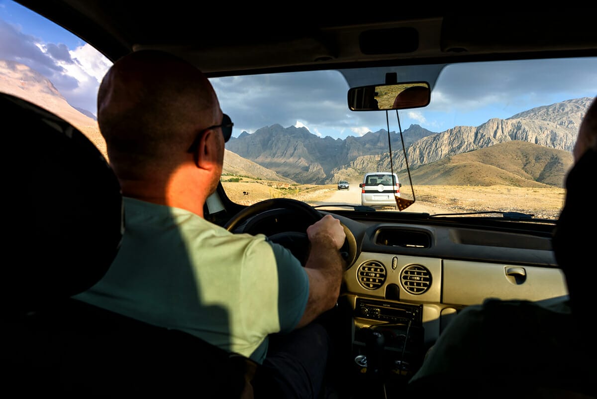 How To Avoid Driving Through the Mountains on a Road Trip