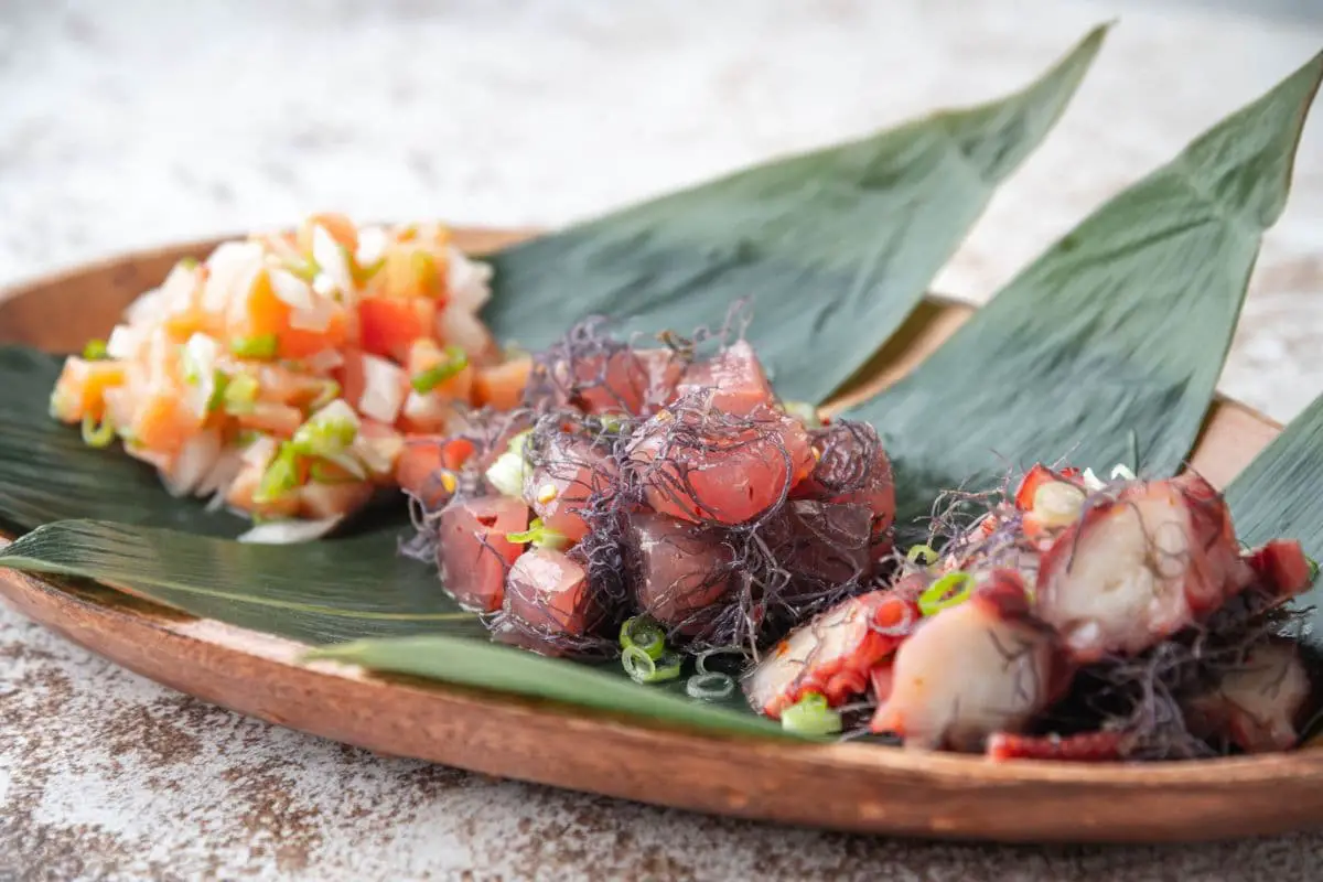 6 Best Places To Get Authentic Hawaiian Food in Maui
