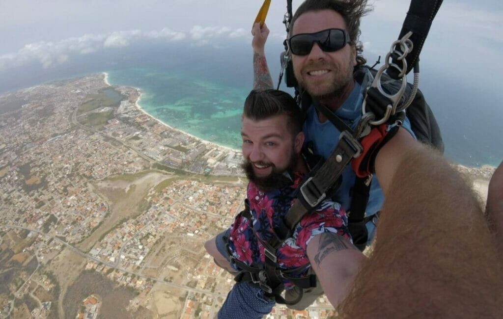Skydiving in Aruba