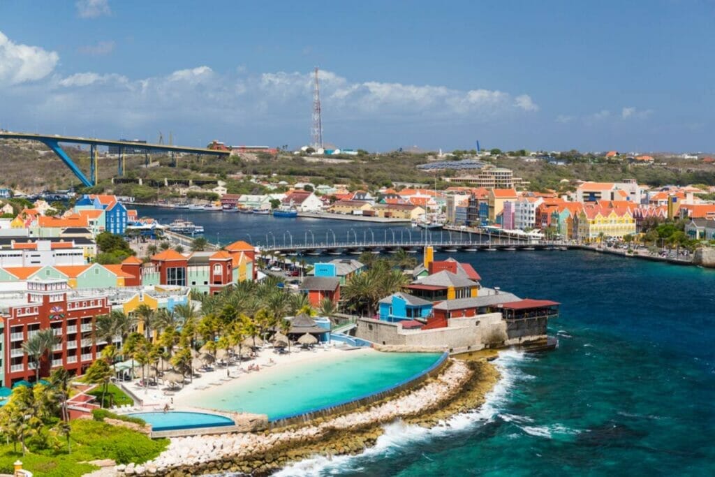 Day Trip to Curacao Itinerary