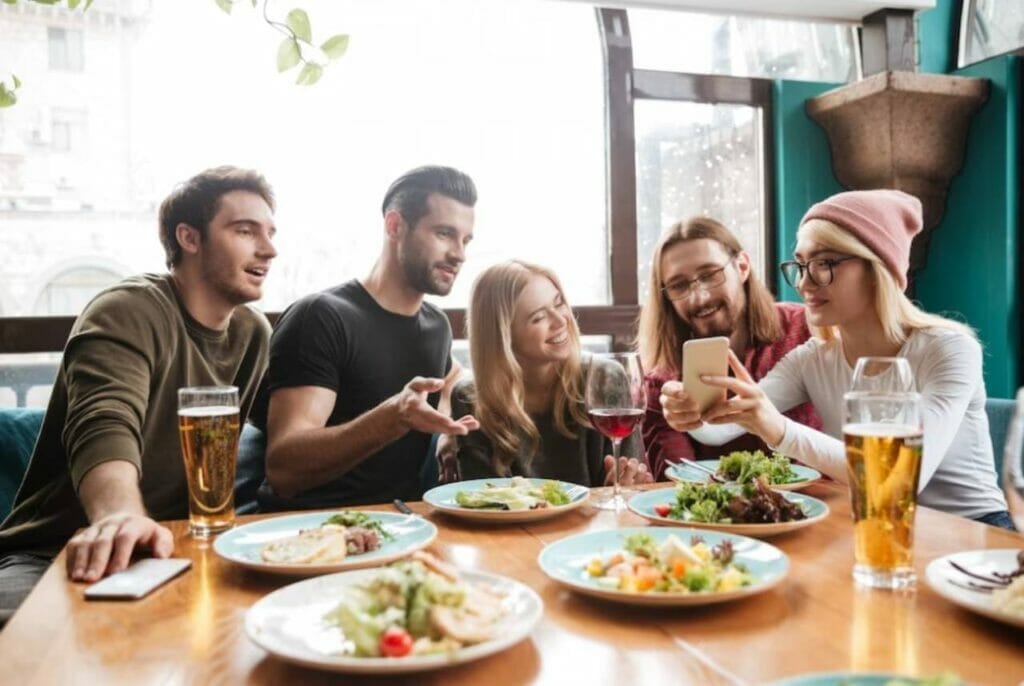 Food Tours and Street Food Crawls