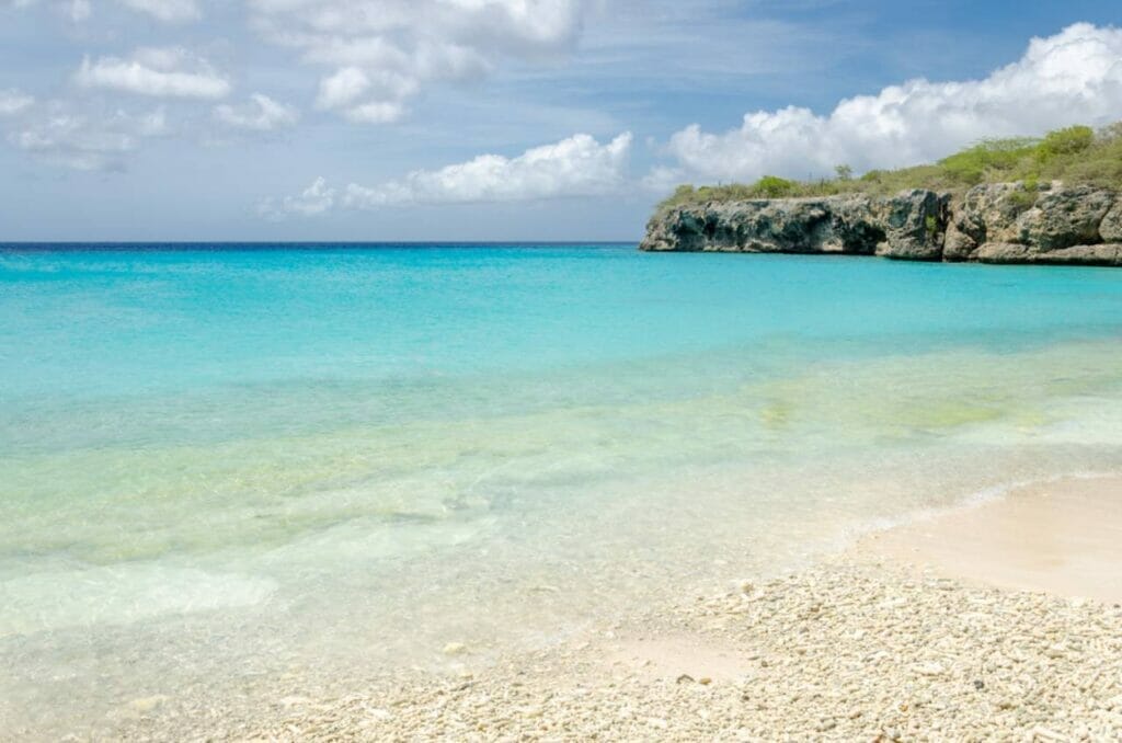 Leeward Beach Scenic Beauty and Secluded Luxury