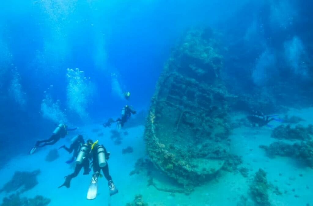Shipwrecks Unveiling the Mysteries of the Past