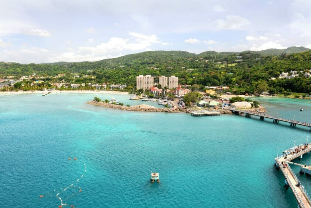 Conclusion Living in Jamaica Pros and Cons