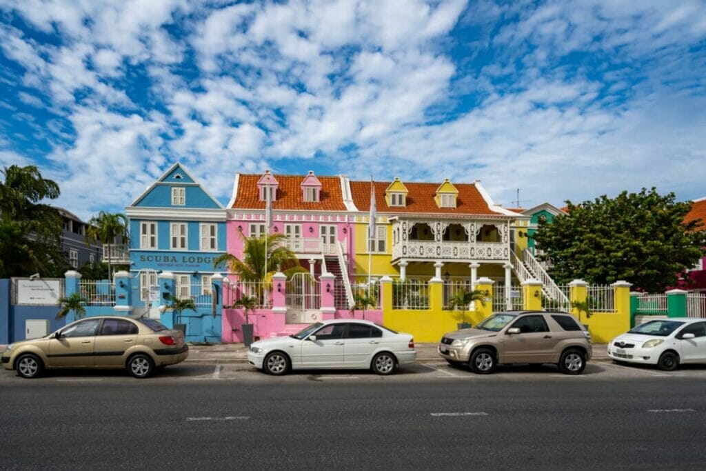 Exploring Real Estate in Curaçao